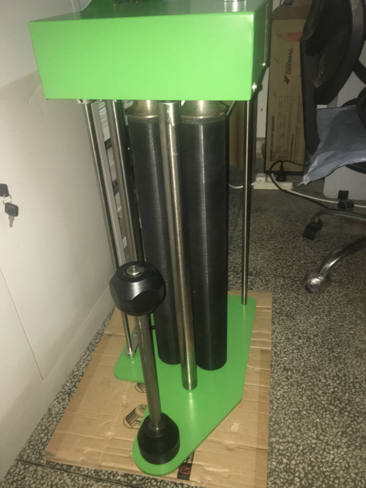 水平回转式膜架-机械预拉伸膜架