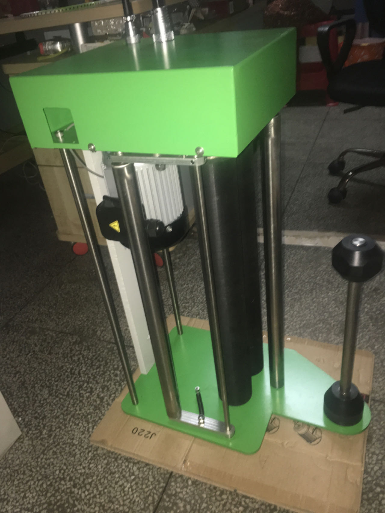 懸臂式膜架-纏繞機(jī)膜架